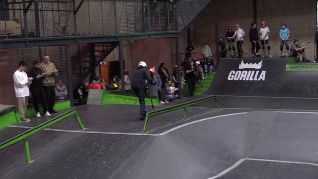 Роман, новички - SCOOTER FEST 2022 чемпионат по экстремальному самокату смотреть онлайн