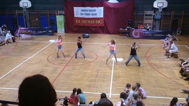 Godišnji koncert ŠPU Feniks 22.6.2013, Bachata & Reggaeton смотреть онлайн