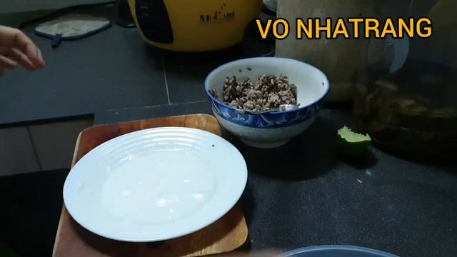 Бань куон, вьетнамские рисовые блинчики с мясом #вьетнам смотреть онлайн