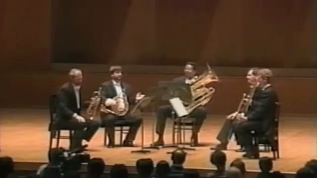 Art of Brass Vienna plays Excepts of Werner Pirchner's Do you know Emperor Joe смотреть онлайн