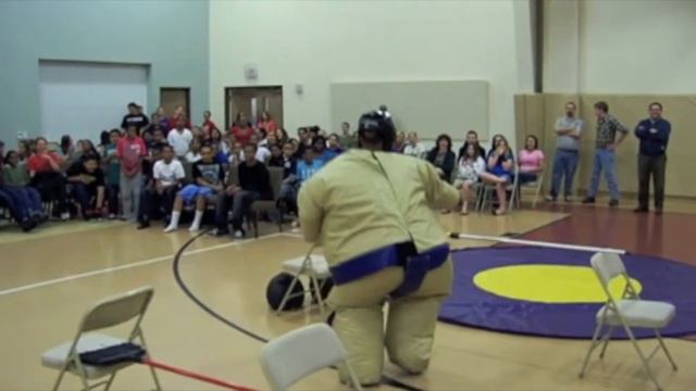 Games and Inflatables - Classic Tent смотреть онлайн