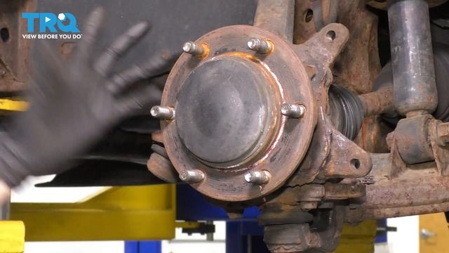 How to Replace Front Brakes 1996-2002 Toyota 4Runner смотреть онлайн