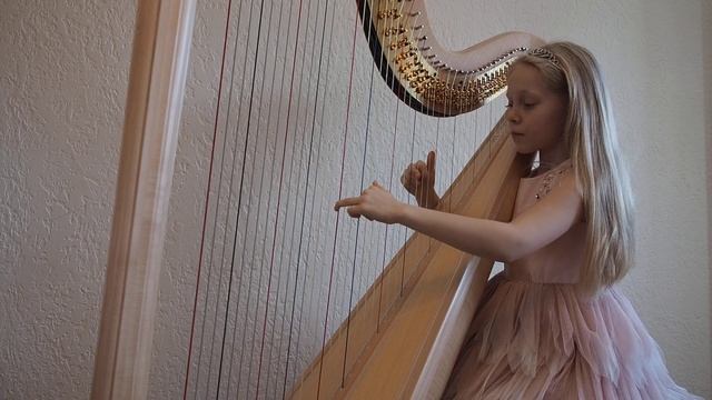 Россия, Мытищи, Марчук Елизавета Вадимовна П. И. Чайковский "Старинная французская песенка" смотреть онлайн