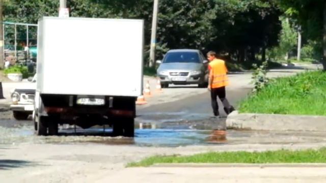 как ремонтируют дороги в Никополе смотреть онлайн