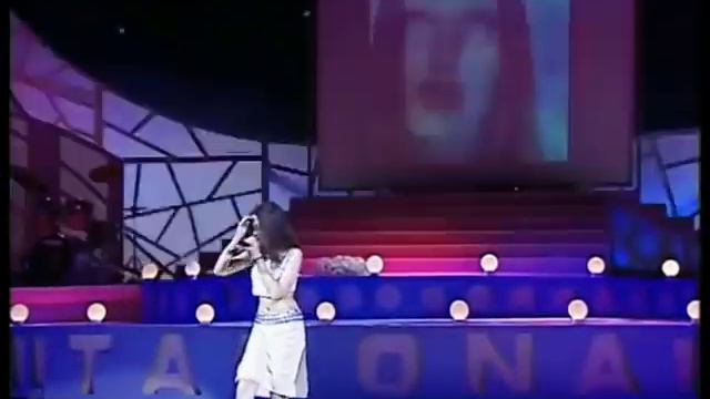 Lola Yuldasheva в Instagram «НАЗАД В БУДУЩЕЕ Это видео 2002 года! Я смотрю и поверить не могу с смотреть онлайн