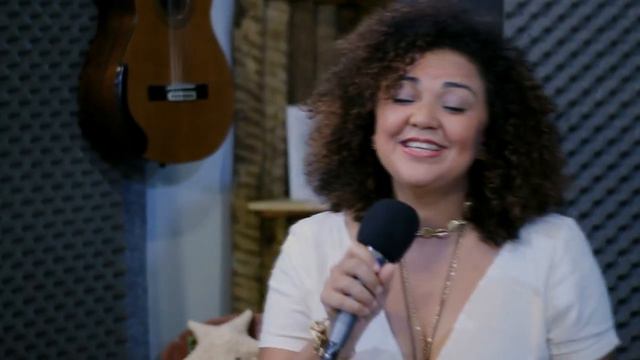 Gravação Voz e Violão com Ana Paula Albuquerque e Felipe Guedes (Mic Blue Encore100 & Shure SM57) смотреть онлайн