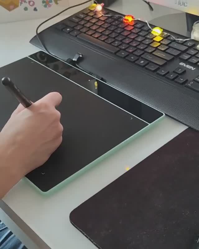 Впечатлениями от работы на графическом планшете XPPen Deco Fun L смотреть онлайн