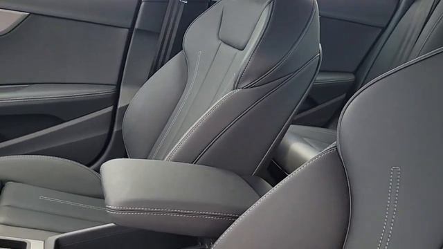 2023 Audi A4 Clearwater, Tampa, St. Petersburg, Palm Harbor, Largo, FL 63P702 смотреть онлайн