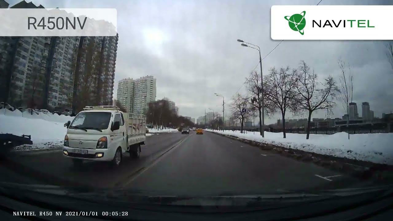 NAVITEL R450 NV смотреть онлайн