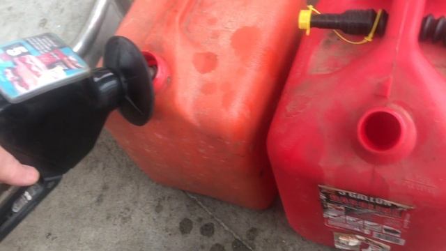 how to FILL UP “gas cans” at the pump смотреть онлайн