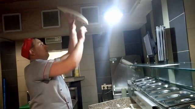 Pizza master. Акробатика с пиццей в Минске или моя работа. смотреть онлайн
