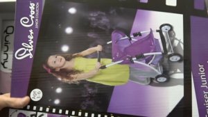 Катя и кукла Эмили примеряют новую одежду и едут за новой коляской для куклы НО