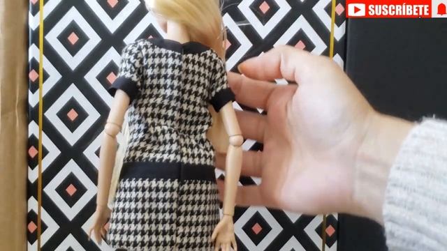 2023 COVERGIRL: TEAM GG GIFTSET GLORIA Y GINA MIZI DOLLS UNBOXING & RESEÑA | #enespanol #jhd #dolls смотреть онлайн