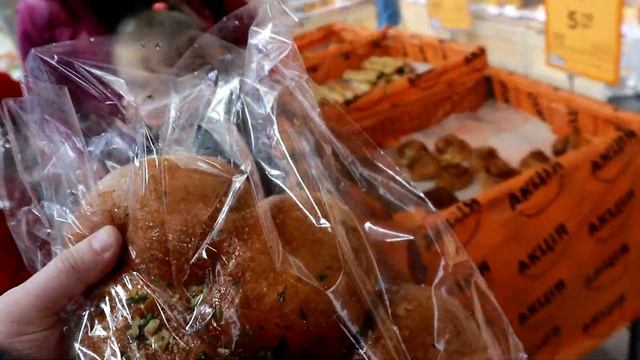 VLOG Запекаю в духовке мясо, идём в ВАРУС, играем в снежки смотреть онлайн