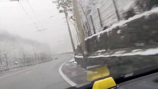 Крым. 20 ноября 2023. Трасса Алушта Симферополь. ❄️❄️❄️ смотреть онлайн