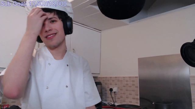 KARLNAP BEING WHOLESOME AND FLIRTING TO MAKE YOUR DAY BETTER :D смотреть онлайн