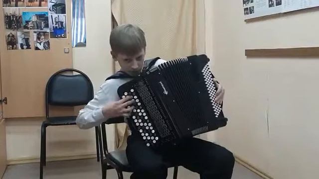 "В землянке"К.Листов в обр. Е. Лëвина
Гридин Иван, 11лет смотреть онлайн