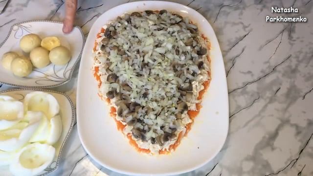 Новогодний Салат "Мышка" на 2020 Год Очень Вкусно и Красиво!!! / Праздничный Салат / Salad Mouse смотреть онлайн