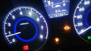 хендай солярис мигает масленка!