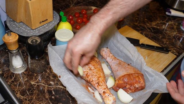 Голень индейки в духовке! Простой и вкусный #рецепт смотреть онлайн