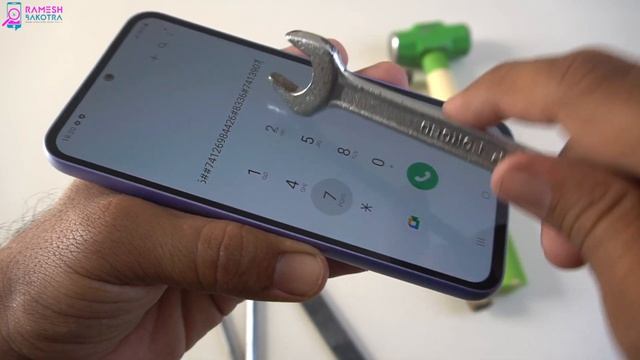 Samsung Galaxy A54 5G Screen Scratch Test | Gorilla Glass 5 смотреть онлайн