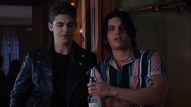 Hardin Scott | Into It смотреть онлайн