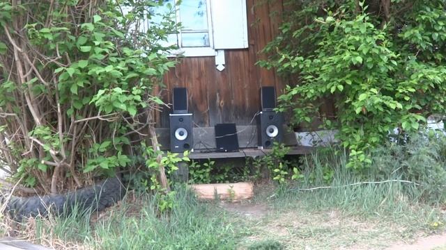 Edifier R2600 Sawgood - Not So Funny смотреть онлайн