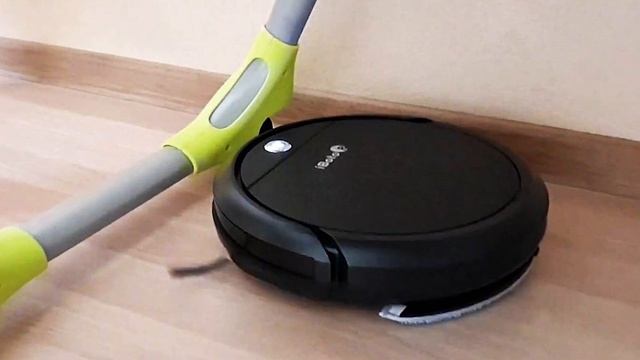 Робот-пылесос IBoto Aqua X220G