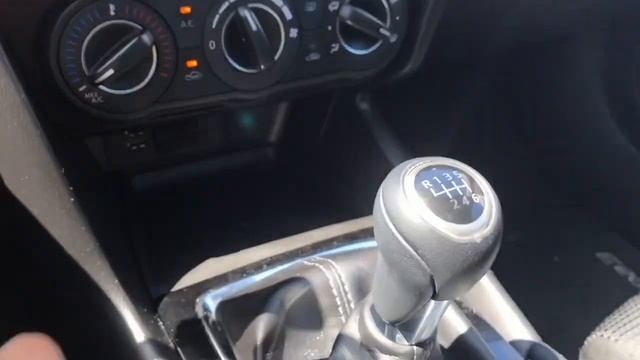 2018 Mazda 3 W/ Moonroof, Navigation, Backup Camera Review| Island Ford смотреть онлайн