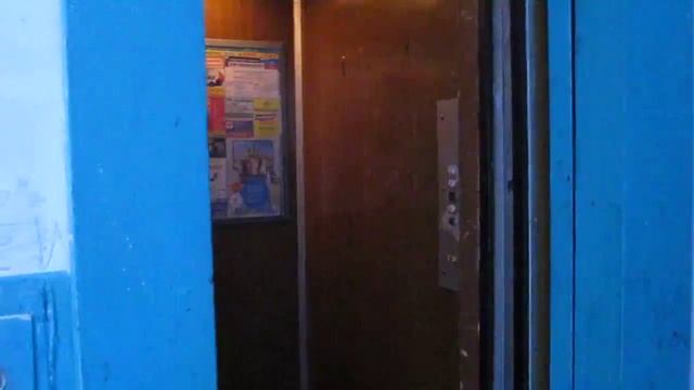Электрический лифт Q=320 кг V=0.71 м.с смотреть онлайн