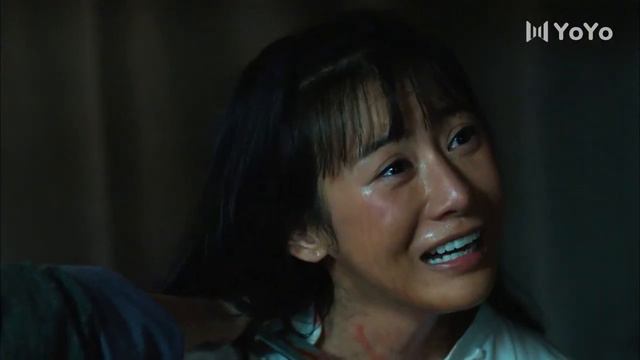 日軍漢奸正抱著花姑娘睡覺，下一秒直接被美女特工摸了脖子⚡经典抗日好劇⚡ смотреть онлайн