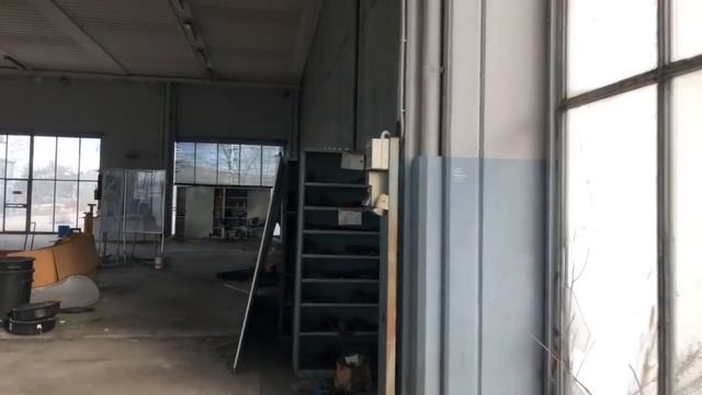 Lost Places I Mercedes Benz Autohaus I Ancona Italien смотреть онлайн