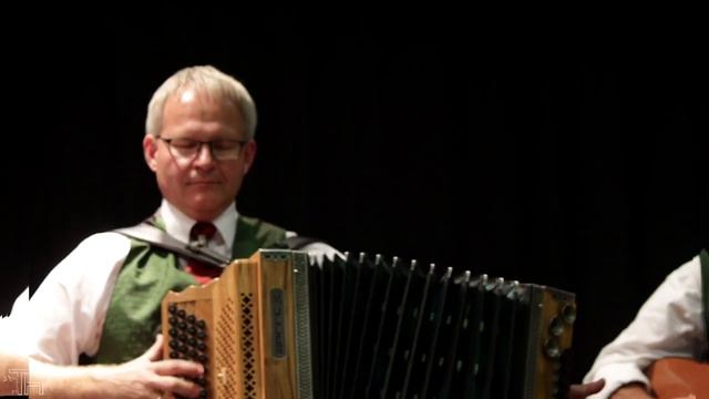 Zum Wohl, Glykol! - TRIPPL MUSI смотреть онлайн