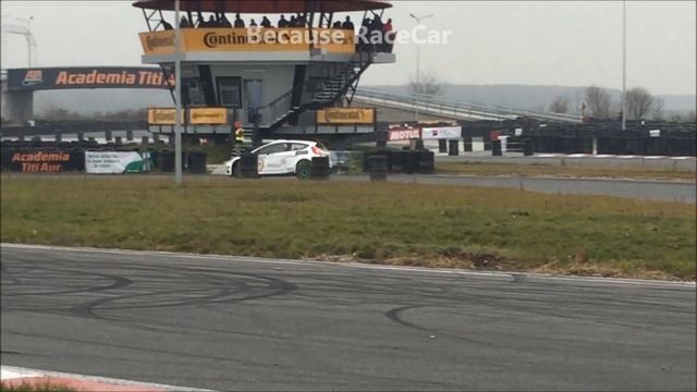 Track day - Slide and donuts - Mitsubishi Evolution 8 9 Ford Fiesta R5 смотреть онлайн