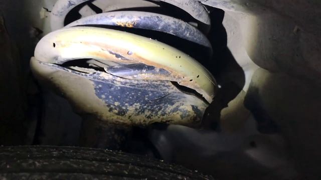 В каком состоянии дилер Lada в Челябинске впаривает Nissan X-Trail? смотреть онлайн