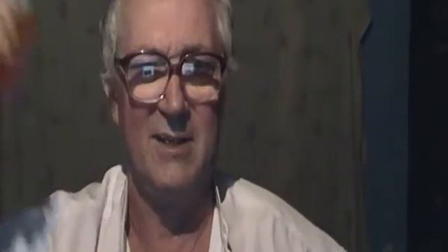 ДВЕ ГИТАРЫ.MP4 смотреть онлайн