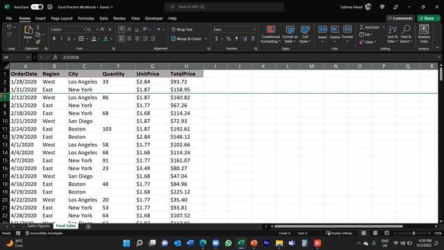 How to hide and un-hide columns and rows in Excel смотреть онлайн