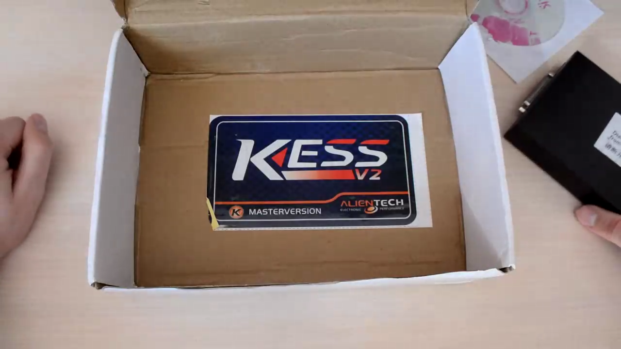 Чип тюнинг Renault Sandero 2014 / Прошивка блока ЭБУ Siemens EMS3120 программатором KESS v2 смотреть онлайн