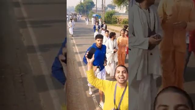 Hare Krishna Hare Rama Mantra || Srila Prabhupada's world || Iskcon Kirtan смотреть онлайн