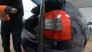 Бизнес в гараже  Узнай как оклеить фары пленкой  Самый простой метод тонинрование задних фар на авт