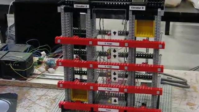 JAVA LEGO Elevator смотреть онлайн