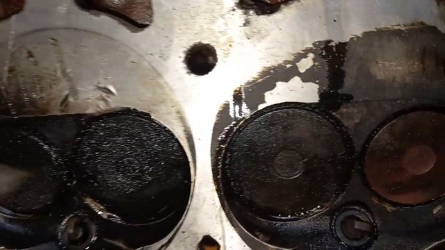 Ремонт головки та заміна кілець. З колін на колеса. смотреть онлайн