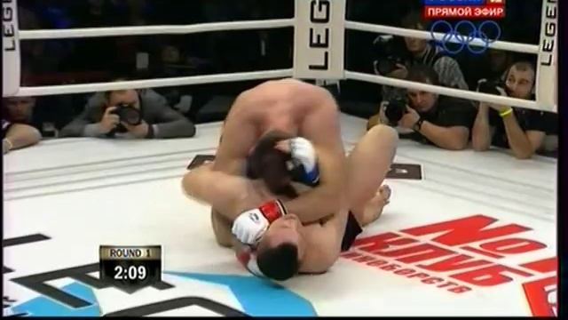 Алексей Олейник против Мирко Крокопа