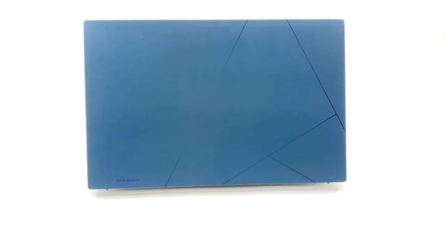 ? ASUS Zenbook 15 OLED (UM3504) - Ports info and 360º look смотреть онлайн