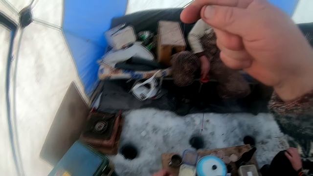 РЫБАЛКА В ХАКАСИИ КРАСНОЯРСКОЕ ВОДОХРАНИЛИЩЕ ДЕКАБРЬ 2021 ПОДВОДНАЯ КАМЕРА РЕАЛЬНО КЛАССНАЯ ВЕЩЬ смотреть онлайн