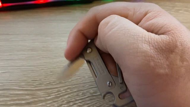 O Light -O Tool-Titanium Carabiner-Keychain Multi-tool смотреть онлайн
