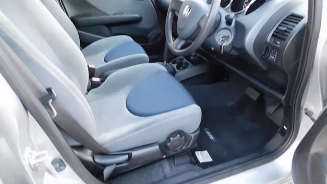 2001 Honda Fit 33kms смотреть онлайн