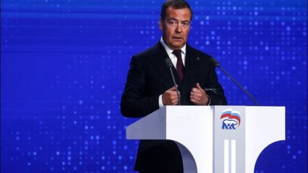 Medwedew erläuterte die Gefahr für die Existenz der Ukraine.