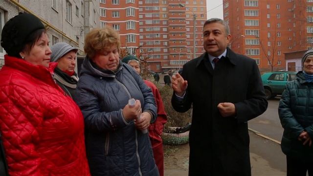 Вихарев во дворах 06.11.14. смотреть онлайн