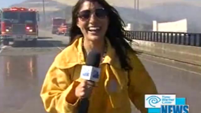 Затушили репортершу) смотреть онлайн